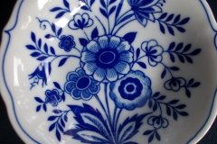 UCAGCO BLUE DELL BERRY BOWLS   ,,,,,  http://jaapiesfinechinastore.com