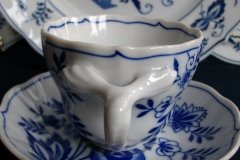 UCAGCO BLUE DELL- CUP & SAUCER  ,,,,,  http://jaapiesfinechinastore.com