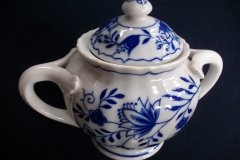 UCAGCO BLUE DELL- SUGAR BOWL  ,,,,,  http://jaapiesfinechinastore.com