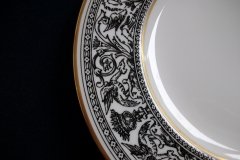 WEDGWOOD FLORENTINE BLACK SALAD PLATE(S)