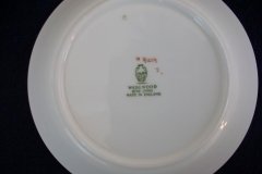 WEDGWOOD FLORENTINE GOLD- BERRY BOWL   .....  http://jaapiesfinechinastore.com