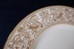 WEDGWOOD FLORENTINE GOLD-DINNER PLATE   .....  http://jaapiesfinechinastore.com
