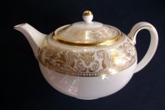 WEDGWOOD FLORENTINE GOLD #W4219 -  TEA POT  ..... http://jaapiesfinechinastore.com