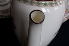 WEDGWOOD KUTANI CRANE-  COFFEE POT  .....   http://jaapiesfinechinastore.com