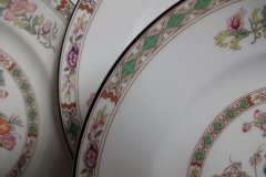 WEDGWOOD KUTANI CRANE-  SALAD PLATE    .....   http://jaapiesfinechinastore.com