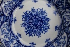WEDGWOOD QUEEN CHARLOTTE- BERRY BOWL   .....   https://www.jaapiesfinechinastore