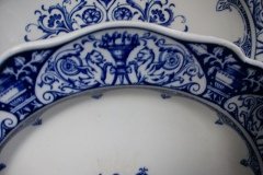 WEDGWOOD QUEEN CHARLOTTE-  ROUND SERVING  PLATE 13"   .....   http://jaapiesfinechinastore.com