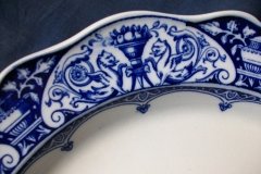 WEDGWOOD QUEEN CHARLOTTE-  ROUND SERVING  PLATE 13"   .....   http://jaapiesfinechinastore.com