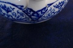 WEDGWOOD QUEEN CHARLOTTE- COVERED SUGAR BOWL   .....      http://jaapiesfinechinastore.com