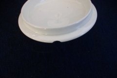 WEDGWOOD QUEEN CHARLOTTE- COVERED SUGAR BOWL   .....      http://jaapiesfinechinastore.com