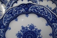 WEDGWOOD QUEEN CHARLOTTE- LUNCH PLATE    .....   http://jaapiesfinechinastore.com