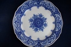 WEDGWOOD QUEEN CHARLOTTE- LUNCH PLATE    .....   http://jaapiesfinechinastore.com
