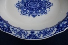 WEDGWOOD QUEEN CHARLOTTE- OVAL SERVING BOWL 10  7/8"    .....   http://jaapiesfinechinastore.com