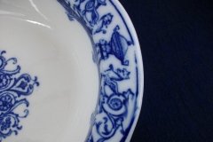 WEDGWOOD QUEEN CHARLOTTE- OVAL SERVING BOWL 10  7/8"    .....   http://jaapiesfinechinastore.com