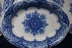 WEDGWOOD QUEEN CHARLOTTE- OVAL SERVING BOWL 7  3/4"    .....   http://jaapiesfinechinastore.com