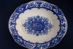WEDGWOOD QUEEN CHARLOTTE- OVAL SERVING BOWL 8  3/4 "    .....   http://jaapiesfinechinastore.com
