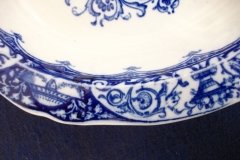 WEDGWOOD QUEEN CHARLOTTE- OVAL SERVING BOWL 8  3/4 "    .....   http://jaapiesfinechinastore.com