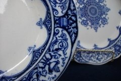 WEDGWOOD QUEEN CHARLOTTE- OVAL SERVING PLATE 8 7/8"    .....   http://jaapiesfinechinastore.com