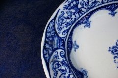 WEDGWOOD QUEEN CHARLOTTE- OVAL SERVING PLATE 8 7/8"    .....   http://jaapiesfinechinastore.com