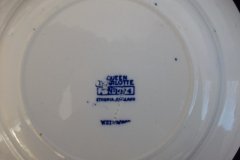 WEDGWOOD QUEEN CHARLOTTE-  RIM SOUP BOWL    .....   http://jaapiesfinechinastore.com