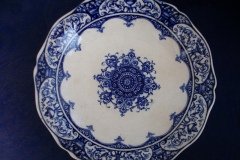 WEDGWOOD QUEEN CHARLOTTE- ROUND COMPOTE  DISH     .....   http://jaapiesfinechinastore.com