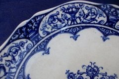 WEDGWOOD QUEEN CHARLOTTE- ROUND COMPOTE  DISH     .....   http://jaapiesfinechinastore.com