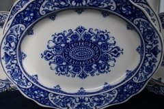 WEDGWOOD QUEEN CHARLOTTE- SERVING PLATTER 14 1/8"   .....   http://jaapiesfinechinastore.com