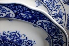 WEDGWOOD QUEEN CHARLOTTE- SERVING PLATTER 14 1/8"   .....   http://jaapiesfinechinastore.com