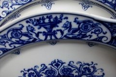 WEDGWOOD QUEEN CHARLOTTE- SERVING PLATTER 14 1/8"   .....   http://jaapiesfinechinastore.com