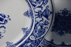 WEDGWOOD QUEEN CHARLOTTE- SERVING PLATTER 17 1/4"    .....   http://jaapiesfinechinastore.com
