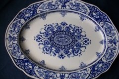 WEDGWOOD QUEEN CHARLOTTE- SERVING PLATTER 17 1/4"    .....   http://jaapiesfinechinastore.com