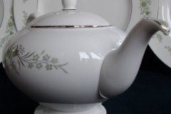 WEDGWOOD WESTBURY- TEA POT  .....   ttps://jaapiesfinechinastore.com