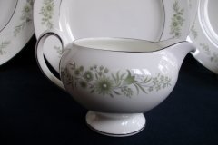 WEDGWOOD WESTBURY- CREAMER  .....   ttps://jaapiesfinechinastore.com