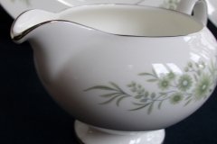 WEDGWOOD WESTBURY- CREAMER  .....   ttps://jaapiesfinechinastore.com