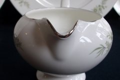 WEDGWOOD WESTBURY- CREAMER  .....   ttps://jaapiesfinechinastore.com