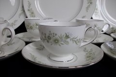 WEDGWOOD WESTBURY-  CUP & SAUCERS  .....   ttps://jaapiesfinechinastore.com