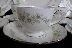 WEDGWOOD WESTBURY-  CUP & SAUCERS  .....   ttps://jaapiesfinechinastore.com