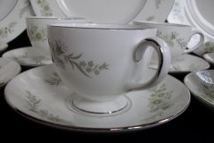 WEDGWOOD WESTBURY-  CUP & SAUCERS  .....   ttps://jaapiesfinechinastore.com