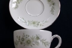 WEDGWOOD WESTBURY-  CUP & SAUCERS  .....   ttps://jaapiesfinechinastore.com