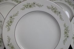 WEDGWOOD WESTBURY-  DINNER PLATE  .....   ttps://jaapiesfinechinastore.com