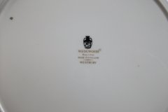 WEDGWOOD WESTBURY-  DINNER PLATE  .....   ttps://jaapiesfinechinastore.com