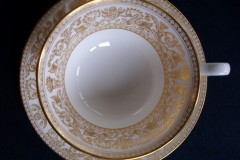 WEDGWOOD FLORENTINE GOLD- CUP & SAUCER   .....   https://www.jaapiesfinechinastore.com