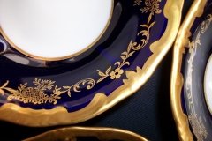 WEIMAR KATHARINA 20003 COBALT & GILT- BERRY BOWL   .....   http://jaapiesfinechinastore.com