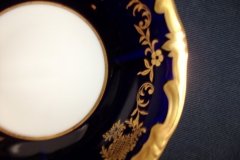 WEIMAR KATHARINA 20003 COBALT & GILT- BERRY BOWL   .....   http://jaapiesfinechinastore.com