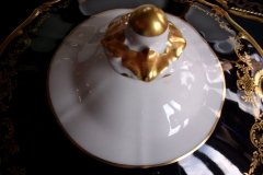 WEIMAR KATHARINA 20003 COBALT & GILT- COVERED SOUP TUREEN   .....   http://jaapiesfinechinastore.com