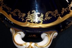 WEIMAR KATHARINA 20003 COBALT & GILT- COVERED SOUP TUREEN   .....   http://jaapiesfinechinastore.com