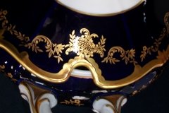 WEIMAR KATHARINA 20003 COBALT & GILT- COVERED SOUP TUREEN   .....   http://jaapiesfinechinastore.com