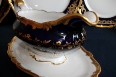 WEIMAR KATHARINA 20003 COBALT & GILT- GRAVY BOAT with ATTACHED UNDERPLATE    .....   http://jaapiesfinechinastore.com
