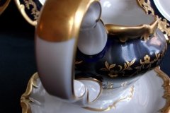 WEIMAR KATHARINA 20003 COBALT & GILT- GRAVY BOAT with ATTACHED UNDERPLATE    .....   http://jaapiesfinechinastore.com