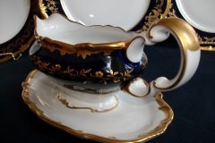WEIMAR KATHARINA 20003 COBALT & GILT- GRAVY BOAT with ATTACHED UNDERPLATE    .....   http://jaapiesfinechinastore.com